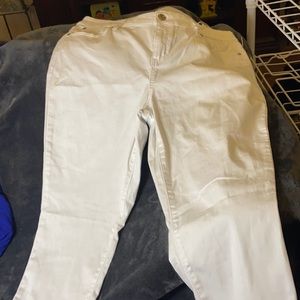 Brand new celebrity pink jeans SZ 16